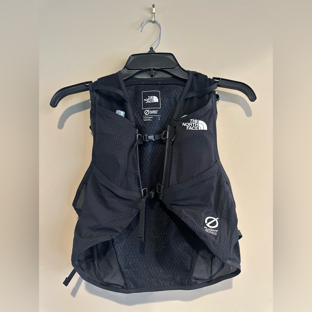 The North Face Flight Training Pack 12 – BRAND NEW